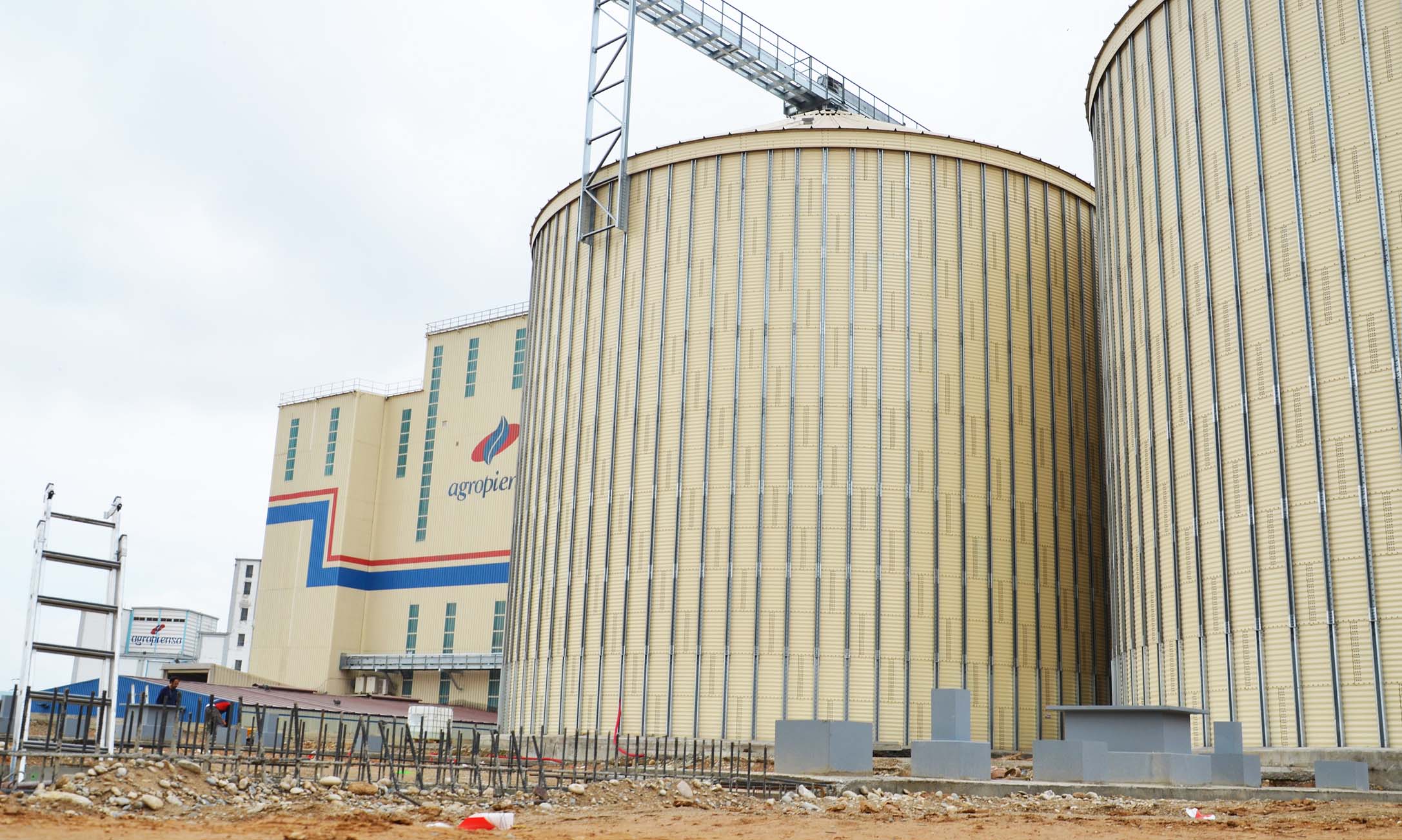 Agropienso invierte 1,5 millones de euros en nuevos silos y elevadores